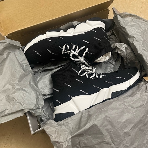 Mens Balenciaga shoes brand new. main image 4